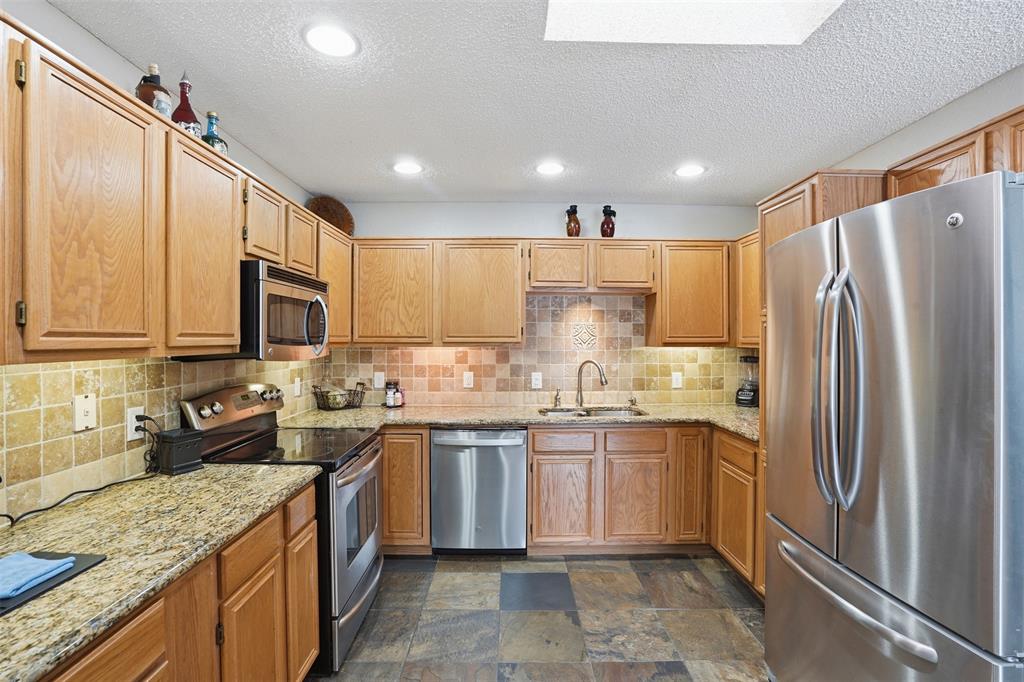10117 High Bluff Drive