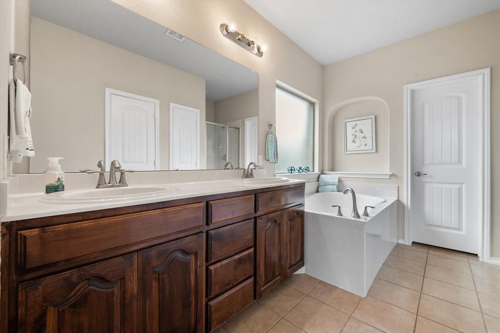 Deer Creek Arlington - Residential