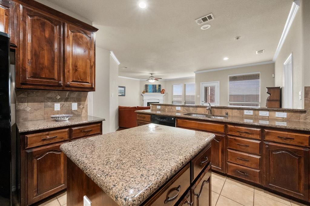 Deer Creek Arlington - Residential