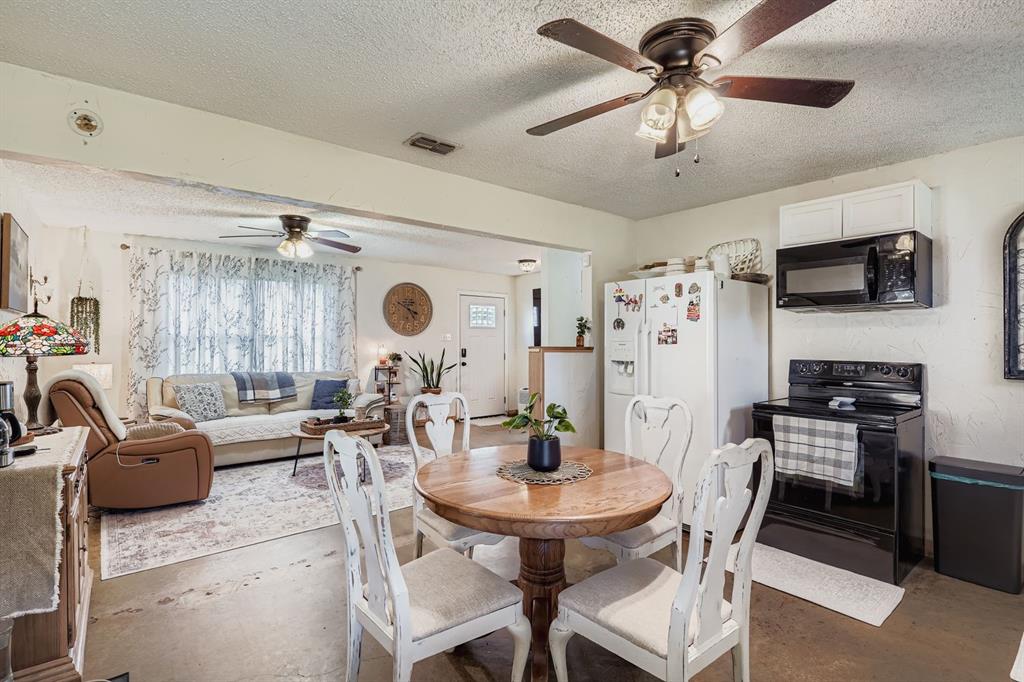 La Junta - Residential