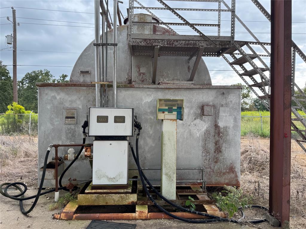 MADDEN, JAMES - Commercial Sale