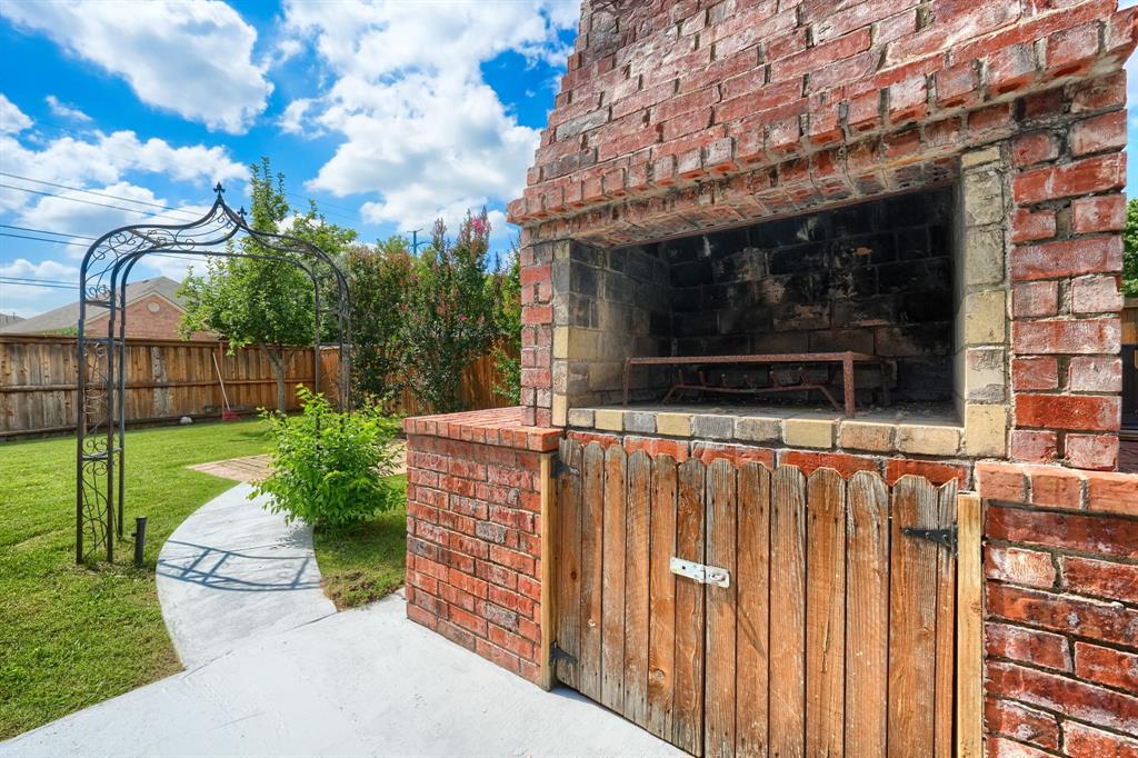 Mira Lagos B - Residential