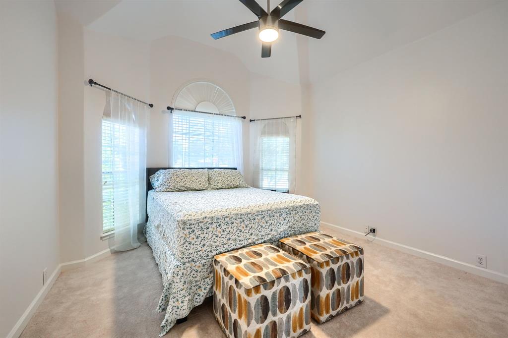 Mira Lagos B - Residential