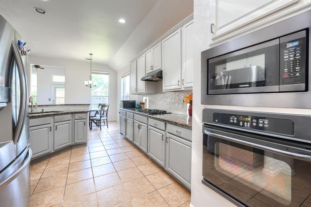 Mira Lagos B - Residential