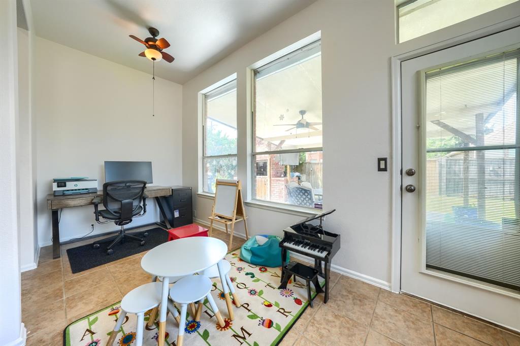 Mira Lagos B - Residential