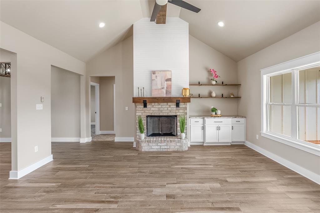 Pin Oak Lndg #1 - Residential