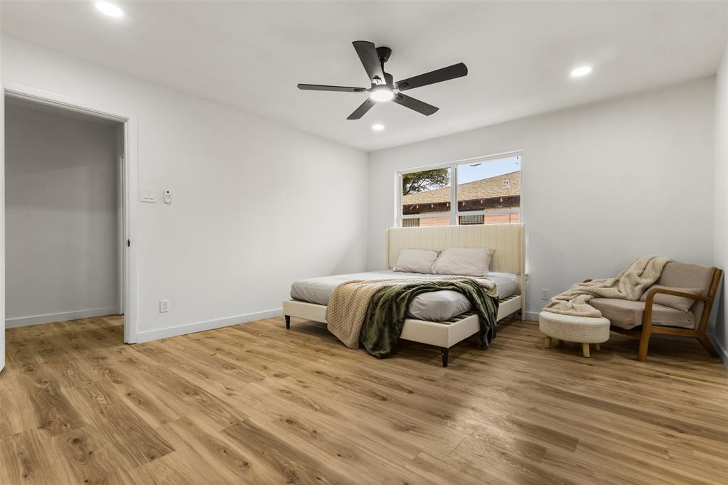 Cedar Heights Acreage - Residential