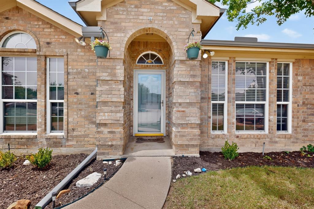 1012 Hidden View Court