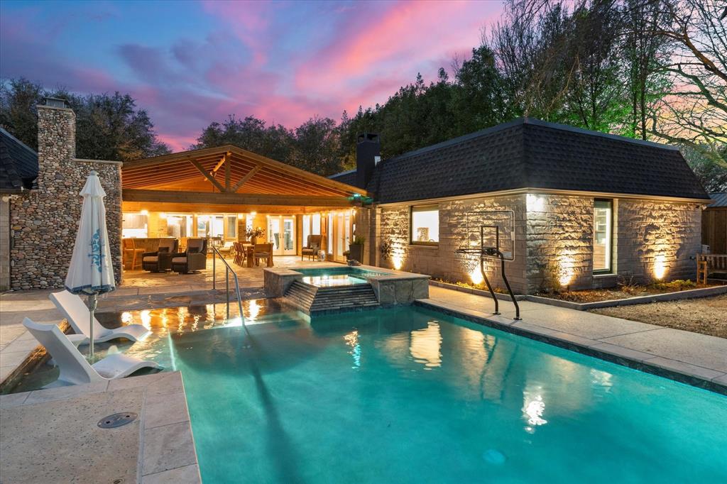 Northaven Place 02 - Residential