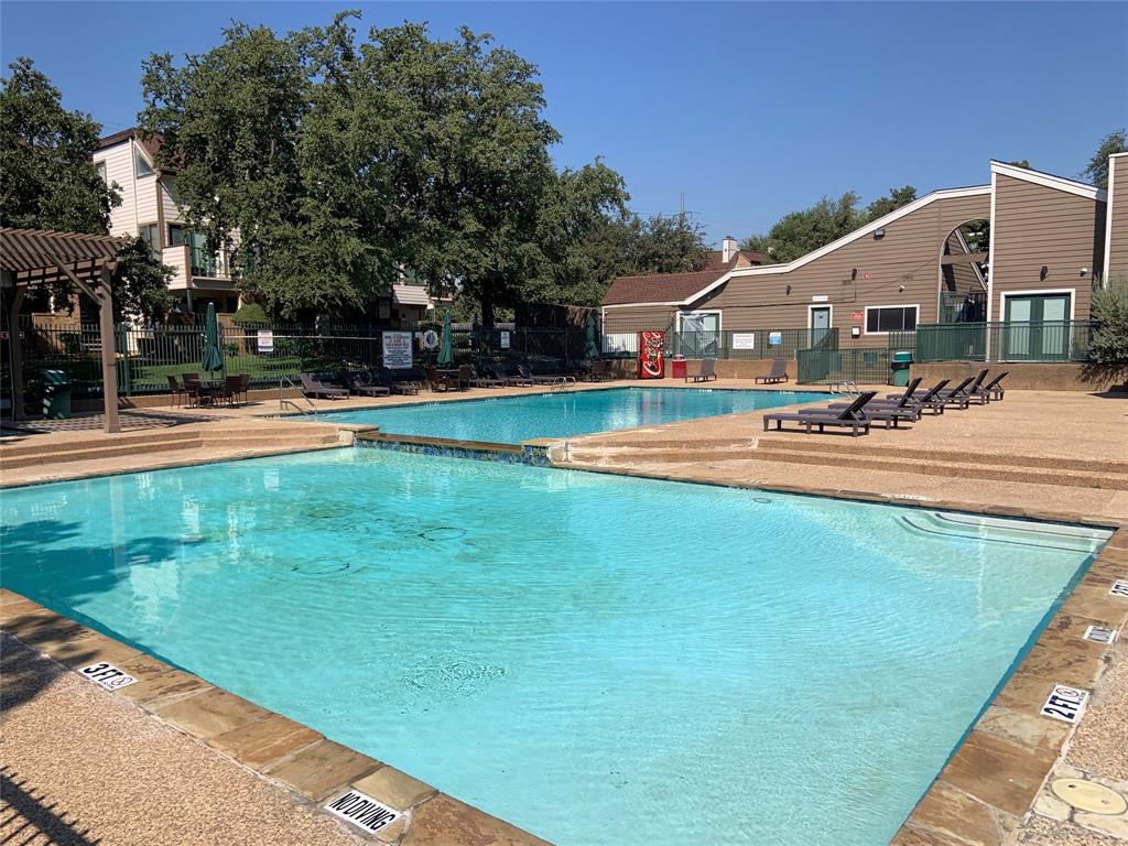 Arlington Oaks Condo - Residential Lease