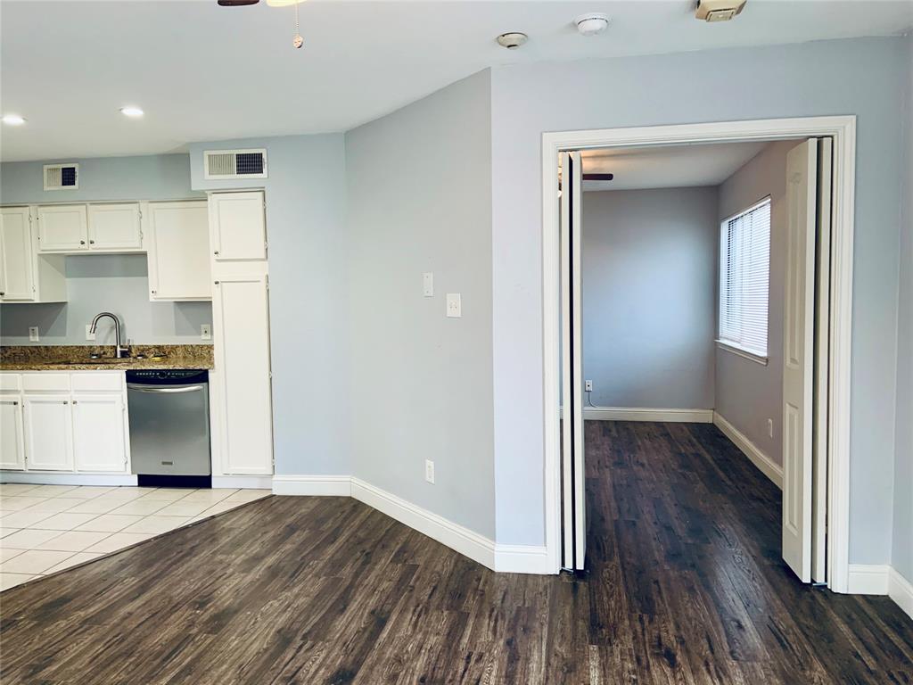 Arlington Oaks Condo - Residential Lease