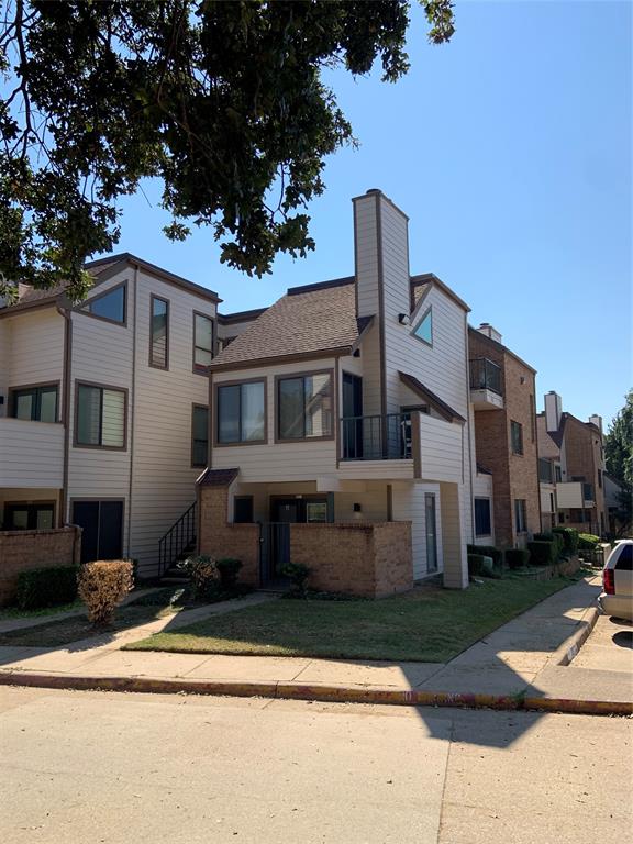 Arlington Oaks Condo - Residential Lease
