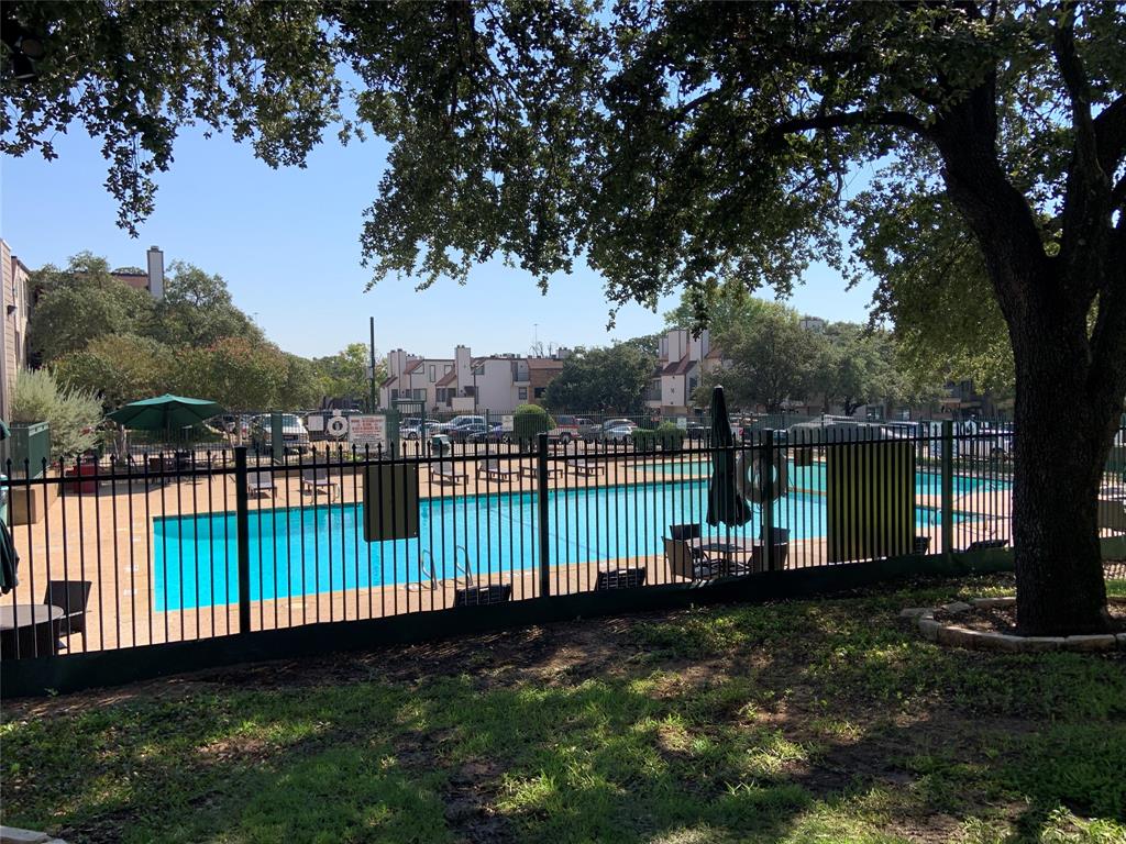 Arlington Oaks Condo - Residential Lease