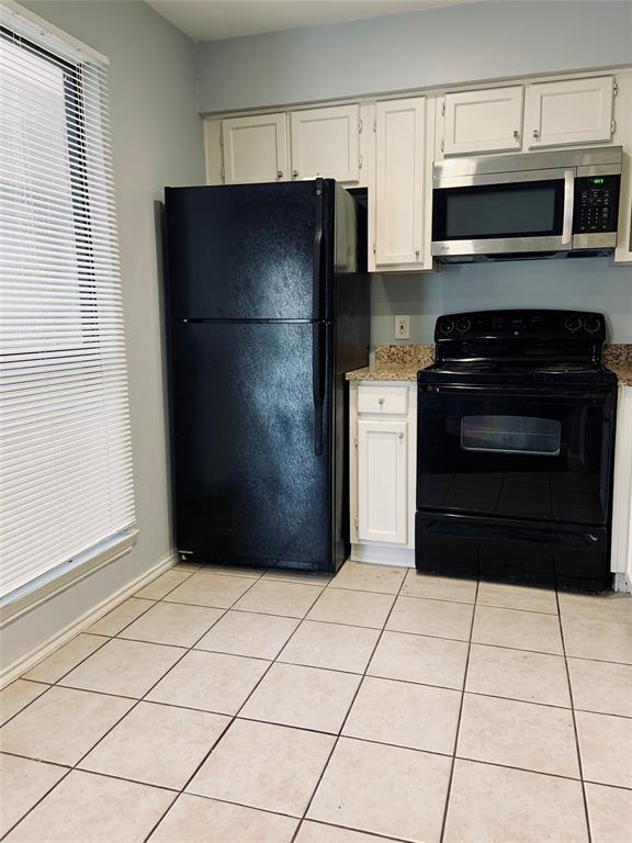 Arlington Oaks Condo - Residential Lease