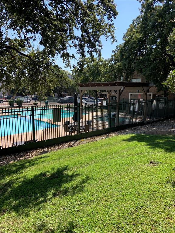 Arlington Oaks Condo - Residential Lease