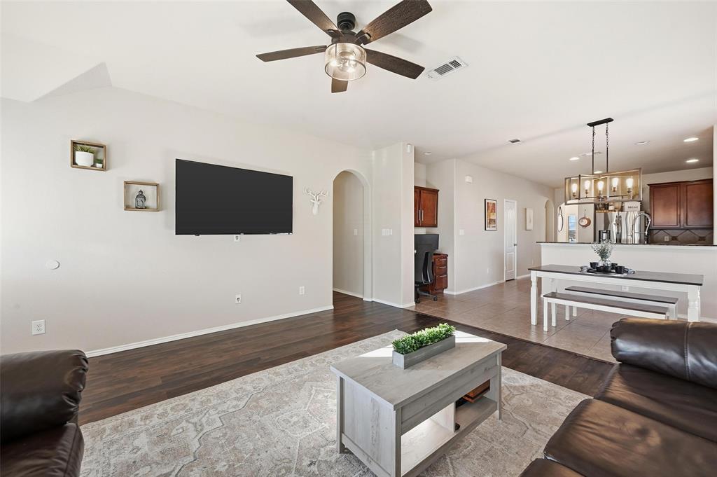 Rolling Meadows Fort Worth - Residential