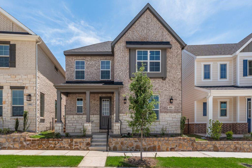 1826 Waterwalk Drive
