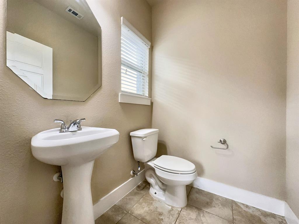 Sanger Circle Ph 3 - Residential Lease