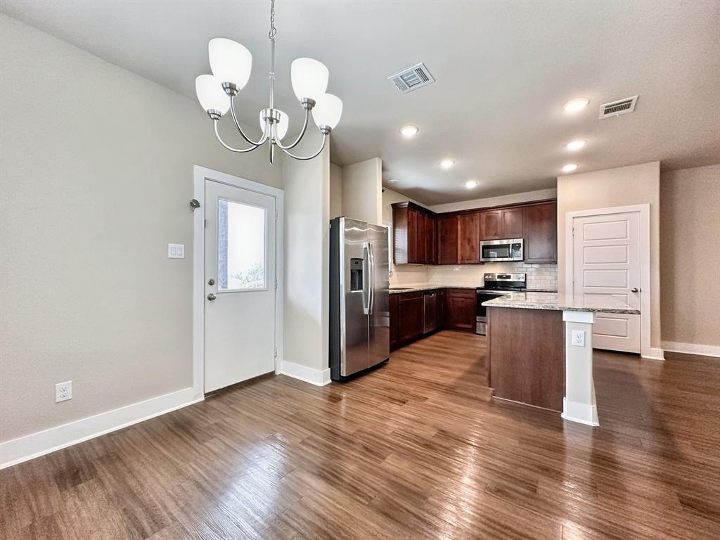 Sanger Circle Ph 3 - Residential Lease