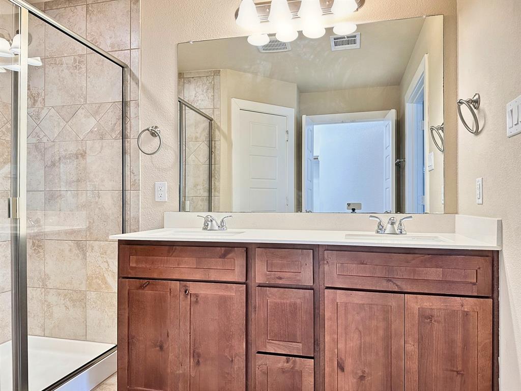 Sanger Circle Ph 3 - Residential Lease