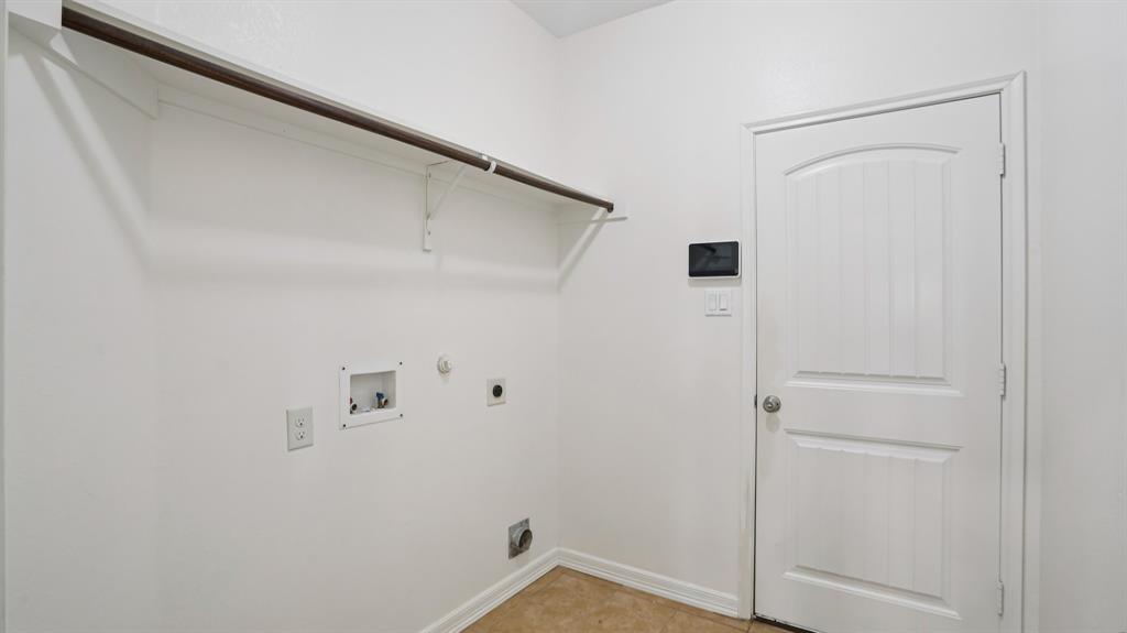 Fossil Creek At Westridge Ph 1 - Residential Lease