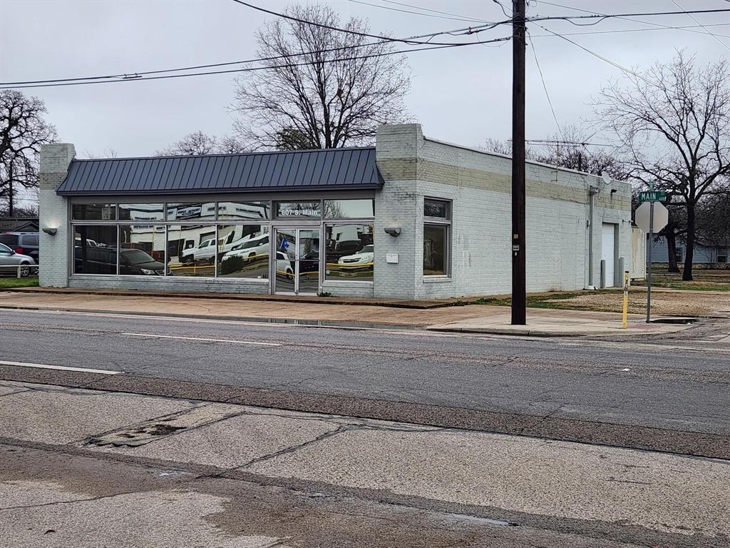 Original Cleburn - Commercial Sale