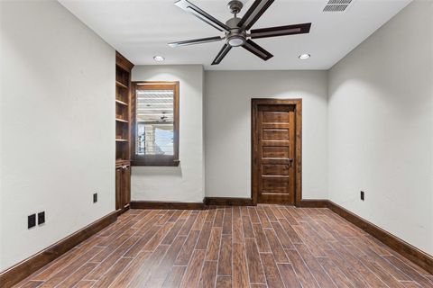 Tiny photo for 353 County Road 2510, Decatur, TX 76234 (MLS # 20922583)