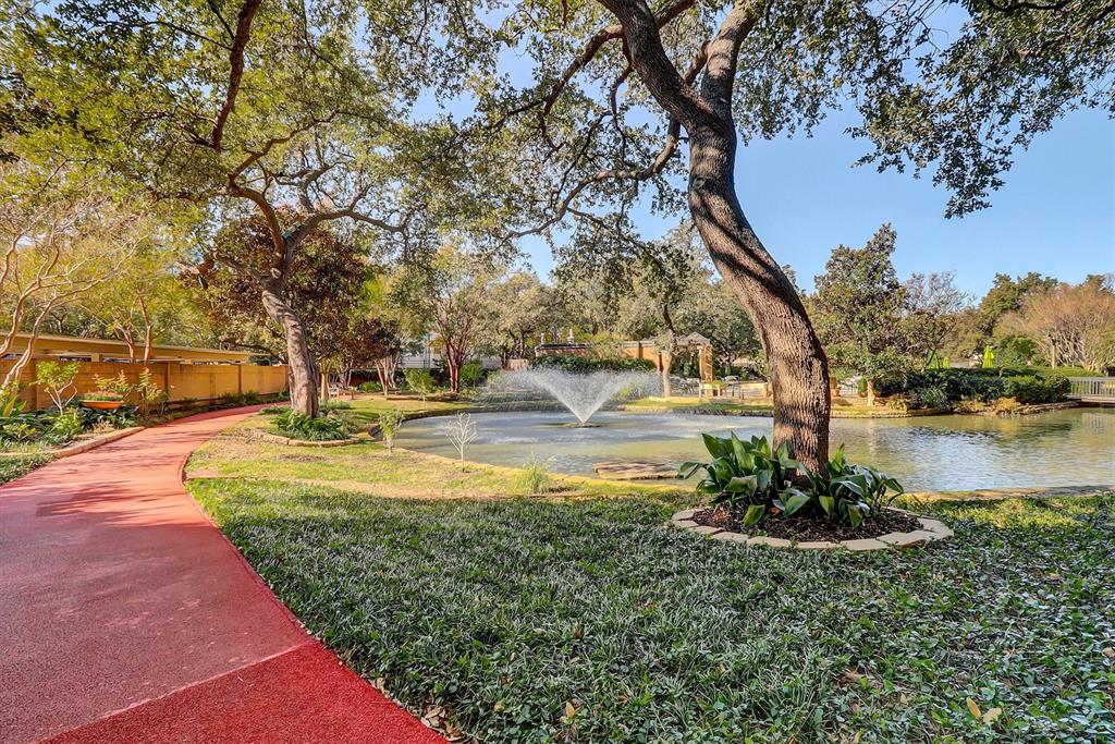 Bonaventure Condo - Residential