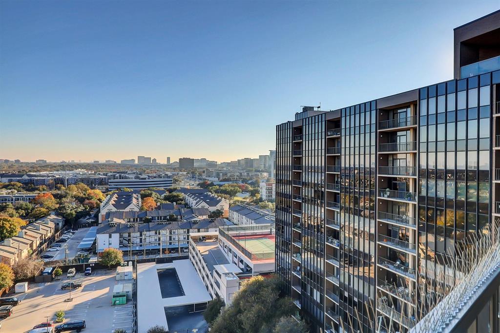 Bonaventure Condo - Residential