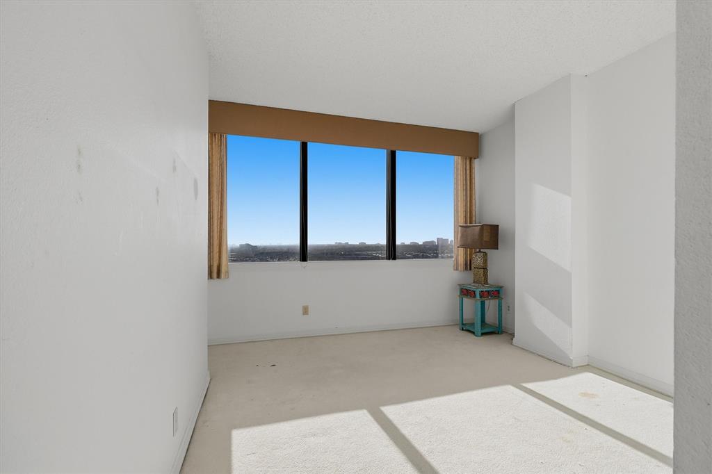 Bonaventure Condo - Residential