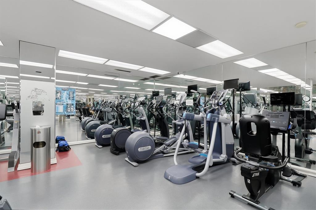 Bonaventure Condo - Residential