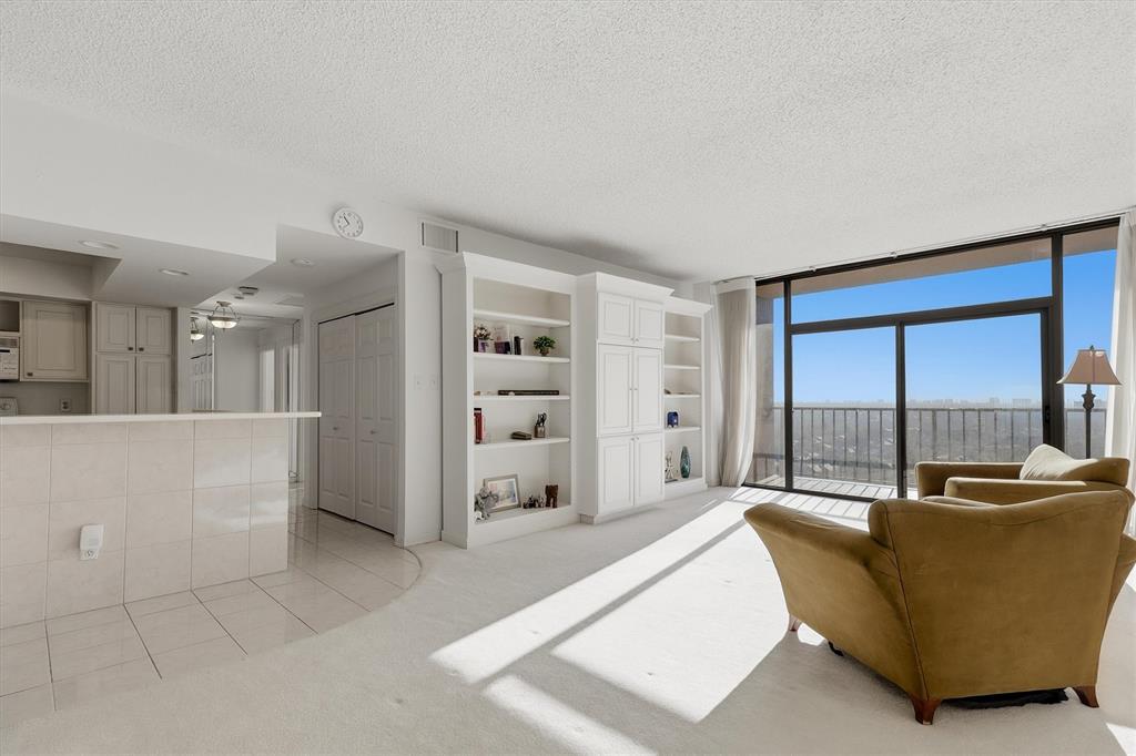 Bonaventure Condo - Residential