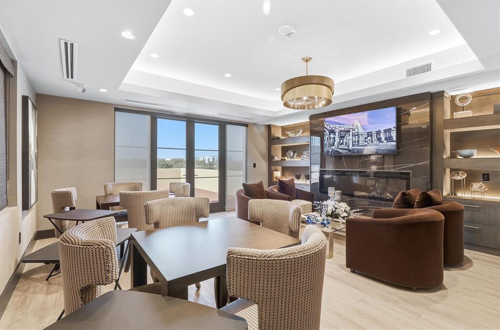 Bonaventure Condo - Residential