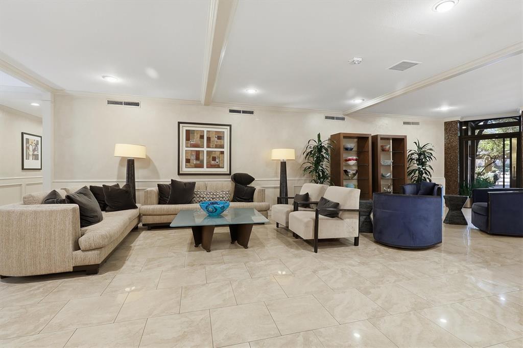 Bonaventure Condo - Residential