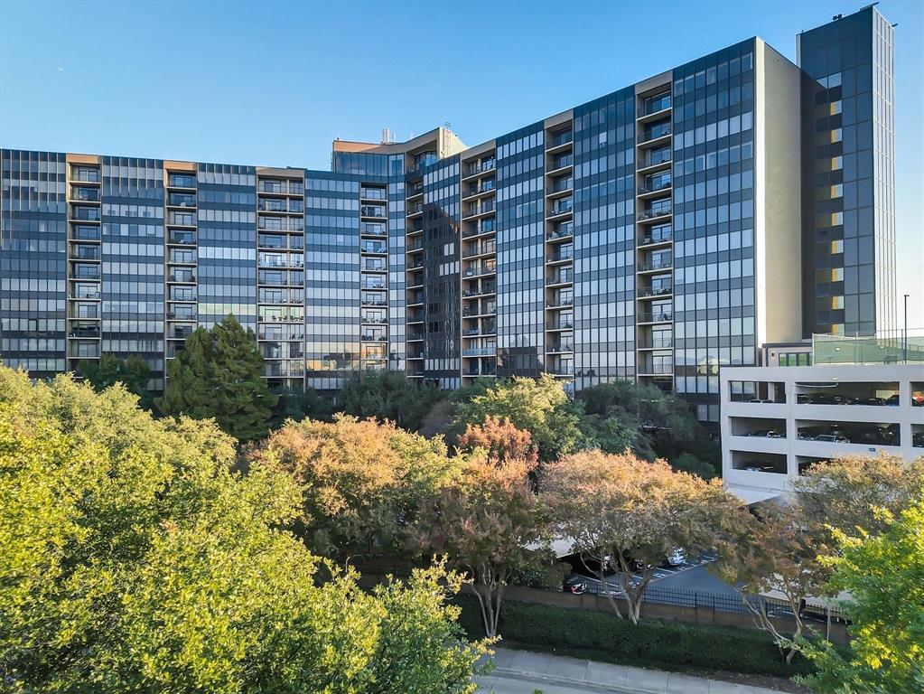 Bonaventure Condo - Residential