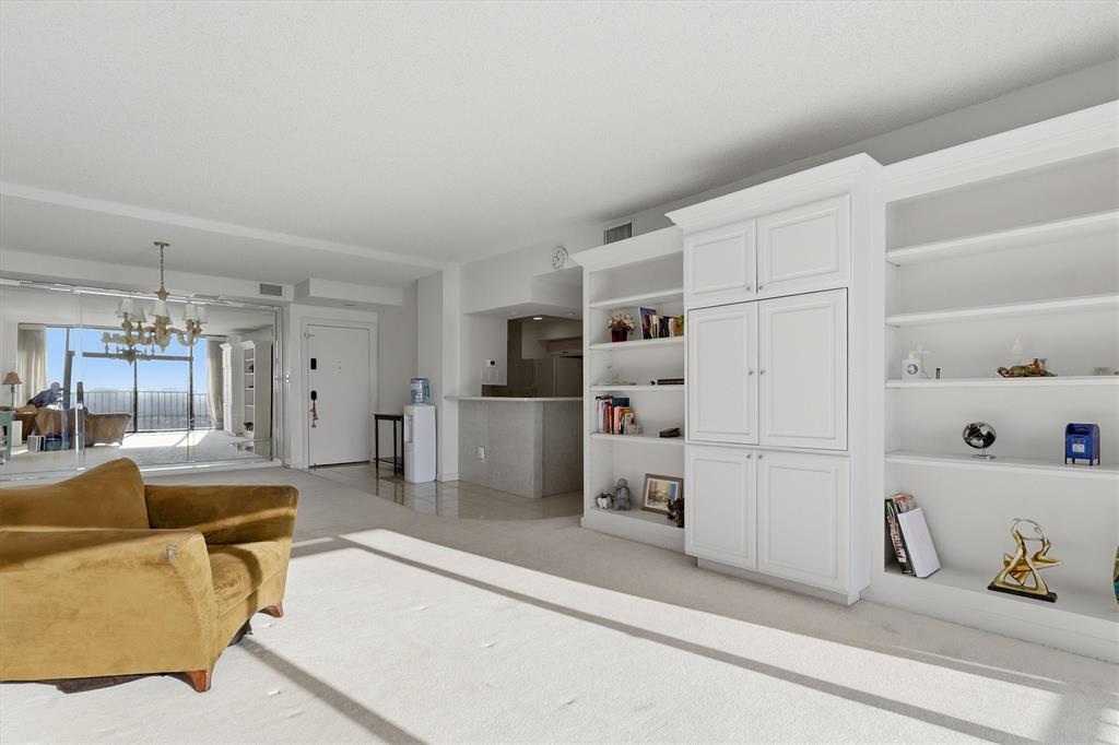 Bonaventure Condo - Residential