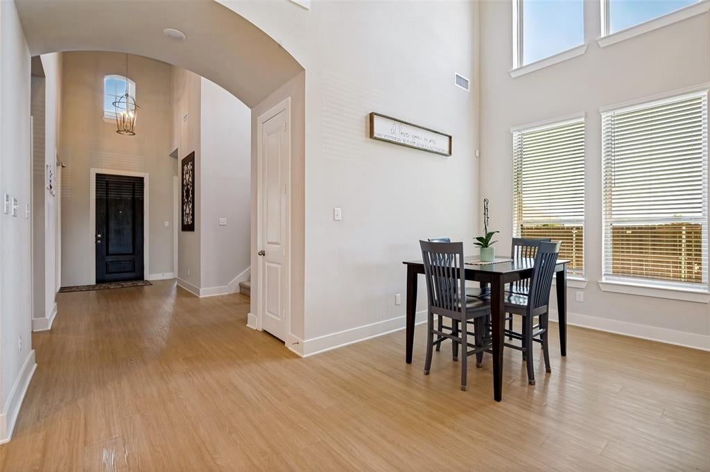 2209 Cooper River Trail