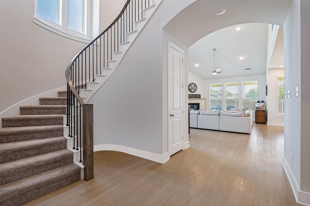 2209 Cooper River Trail