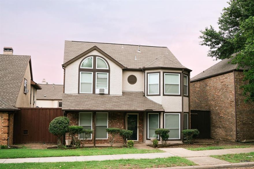 Welcome to your home in the heart of Plano, where this updated two-story residence awaits, nestled in the prestigious Plano School District. Situated near the Tollway and Highway 75, this home offers convenience to dining, a golf course, and a park steps away with lush greenery gracing the streetscape. Step inside to discover a world of comfort where an inviting open floor plan beckons you to unwind beneath soaring ceilings. With three generously sized bedrooms, including a luxurious master suite boasting a large walk-in closet, and 2.5 elegantly appointed bathrooms—one featuring two showers and a bathtub—every corner of this home exudes sophistication. Experience an abundance of natural sunlight that floods the interior. Modern Kitchen. Venture outdoors to your private oasis, where an 8-foot privacy fence encloses a backyard retreat, featuring a covered patio ideal for entertaining. Plus, enjoy the convenience of being close to downtown Plano, with its events and live music scene.