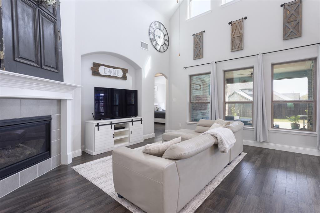 7900 Lewisville Lane