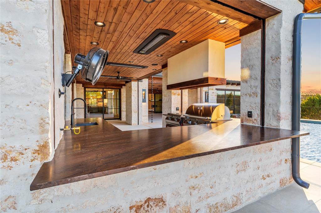 Putteet Hill - Residential