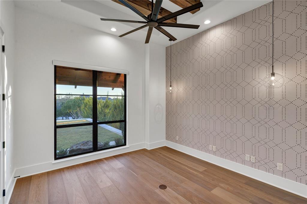 Putteet Hill - Residential