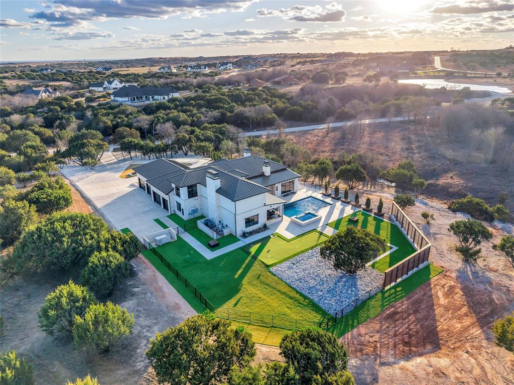 Putteet Hill - Residential