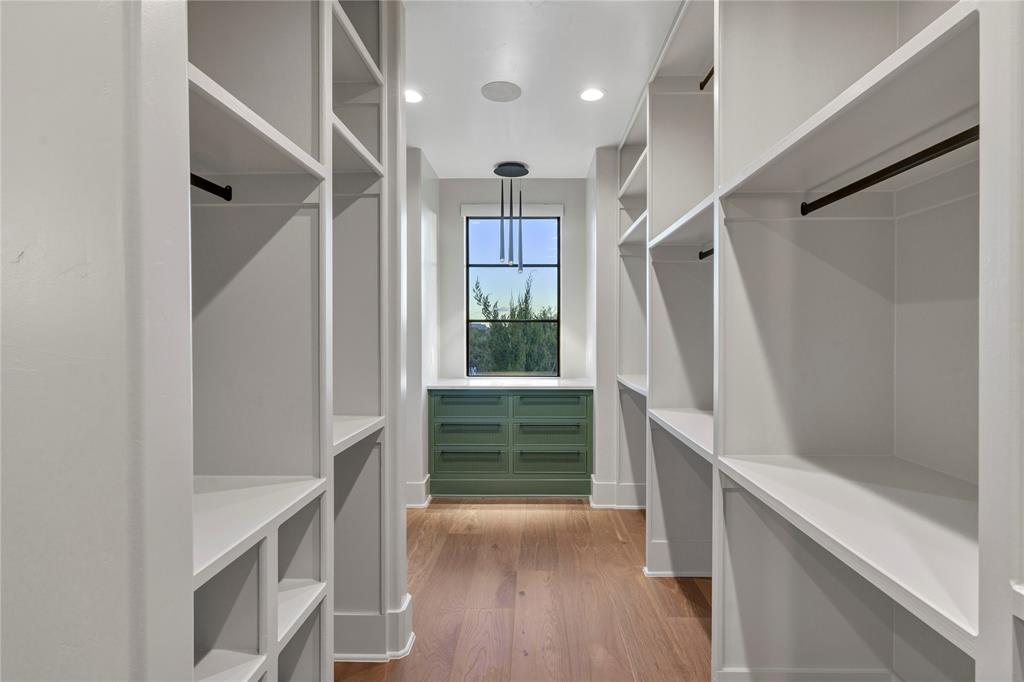 Putteet Hill - Residential