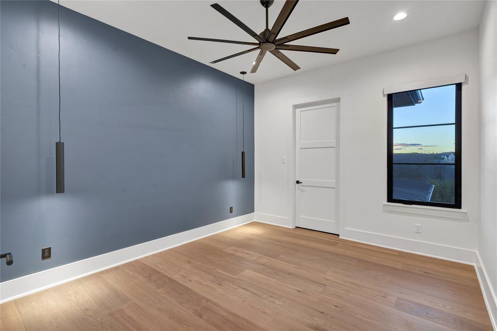 Putteet Hill - Residential