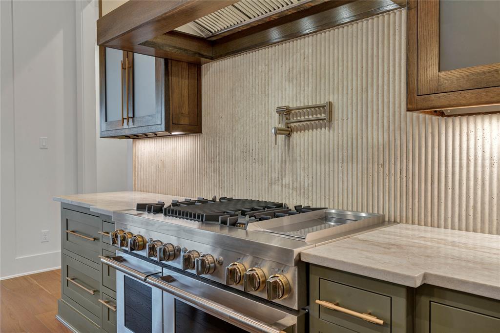 Putteet Hill - Residential