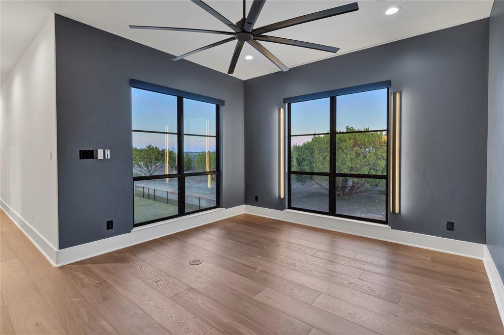 Putteet Hill - Residential