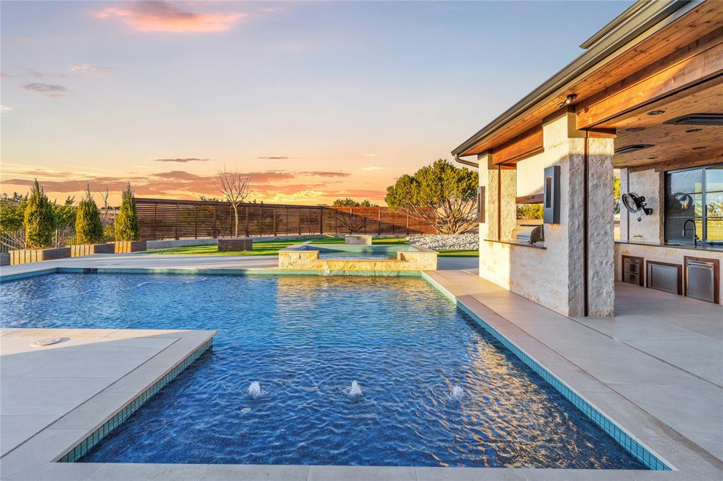 Putteet Hill - Residential