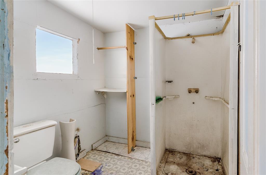 Terrell Rev - Residential