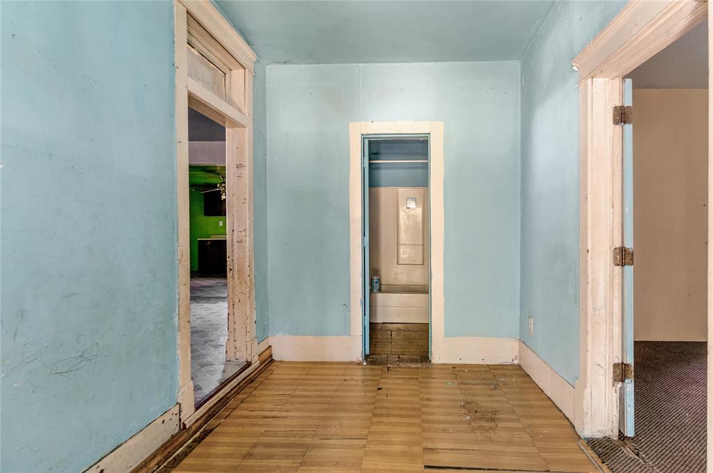 Terrell Rev - Residential